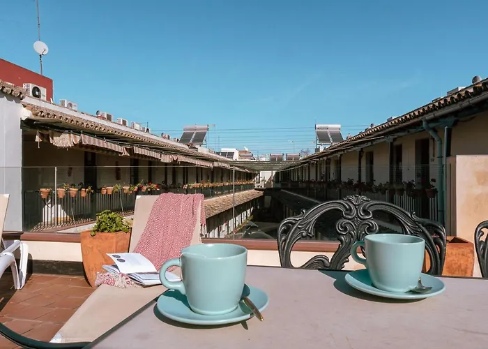Apartamento Con Encanto En Patio Sevillano